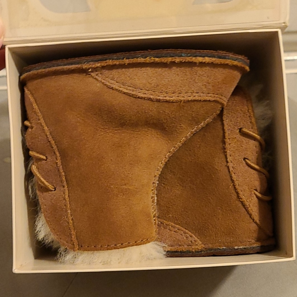 NWT UGG Baby Boots
